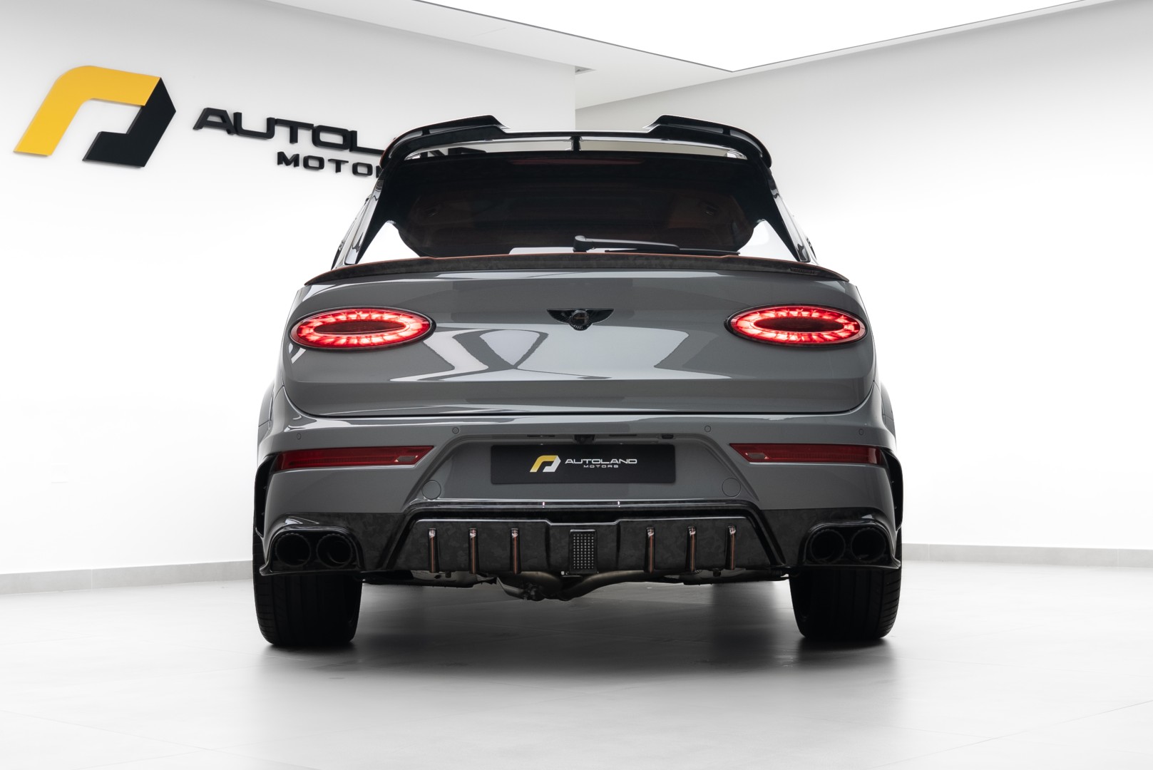 2025 BENTLEY BENTAYGA MANSORY | NAIM AUDIO SYSTEM | SPORT EXHAUST | FULL CARBON